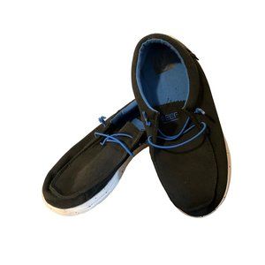Kids Reef size 5 Black slip on‎